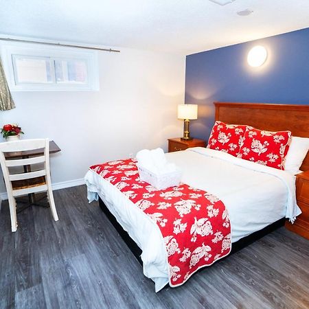 Cozy 3Br 2Bth Lower Unit, A Min To Hwy401, 404 & Dvp Βίλα Τορόντο Εξωτερικό φωτογραφία