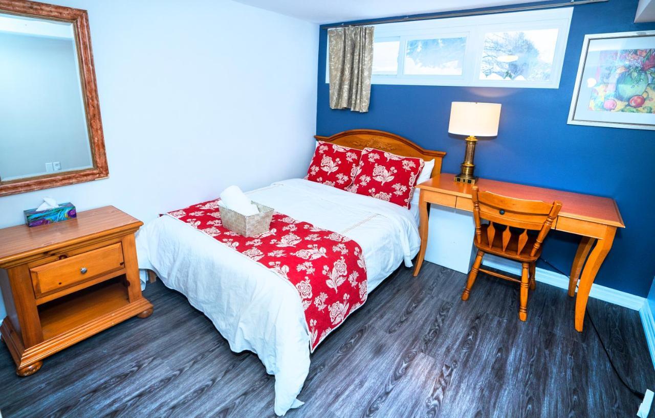 Cozy 3Br 2Bth Lower Unit, A Min To Hwy401, 404 & Dvp Βίλα Τορόντο Εξωτερικό φωτογραφία
