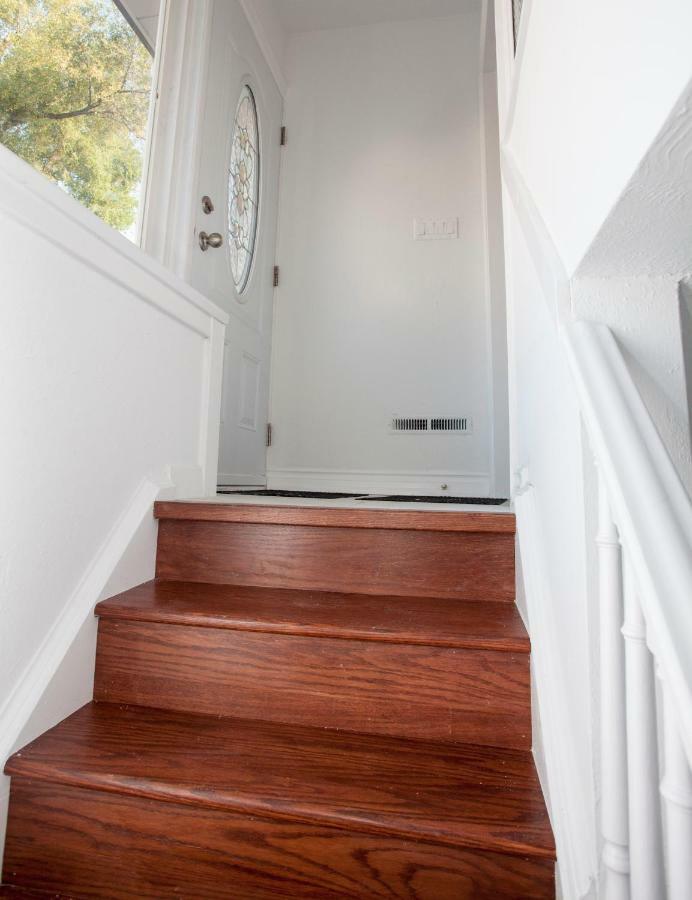 Cozy 3Br 2Bth Lower Unit, A Min To Hwy401, 404 & Dvp Βίλα Τορόντο Εξωτερικό φωτογραφία